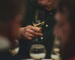 Sommelier